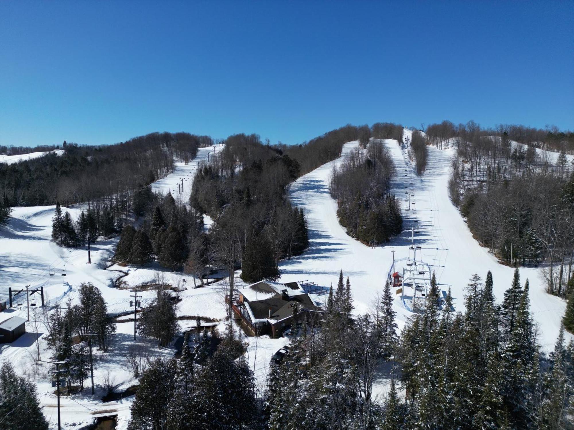 Otsego Resort Gaylord Esterno foto