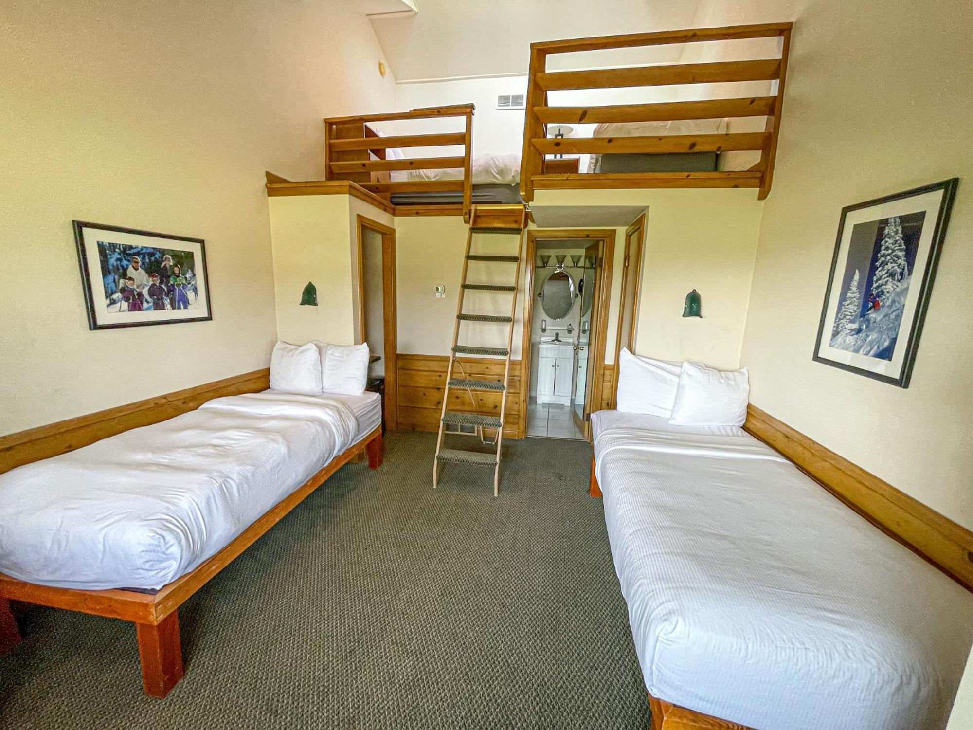 Otsego Resort Gaylord Esterno foto