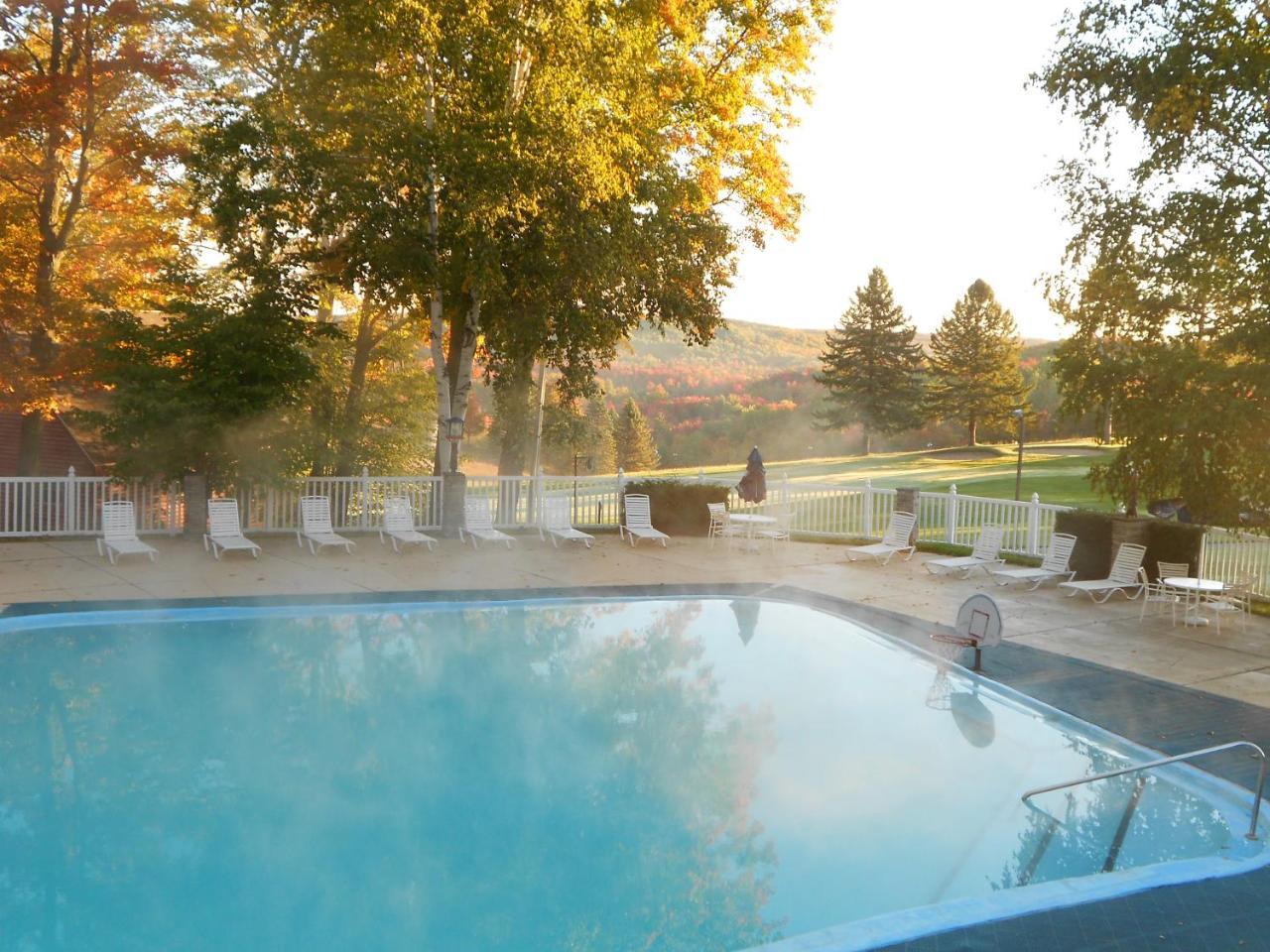 Otsego Resort Gaylord Esterno foto